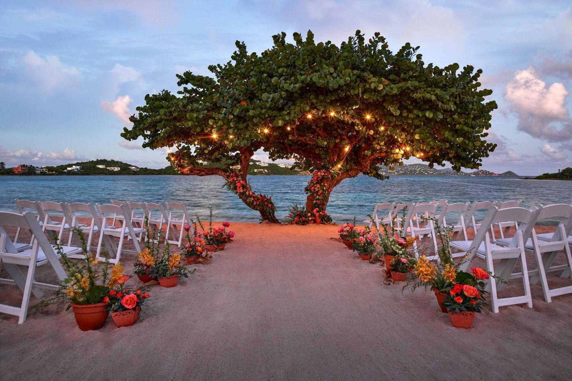 The Ritz-Carlton St. Thomas Hotel Benner Екстериор снимка