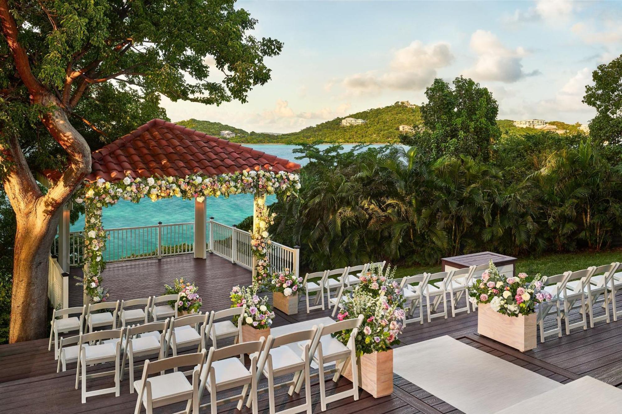 The Ritz-Carlton St. Thomas Hotel Benner Екстериор снимка