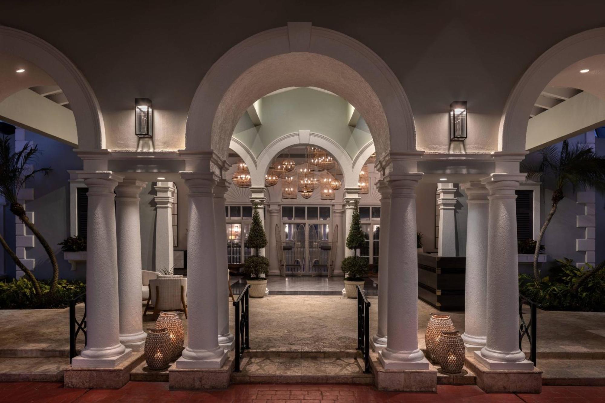 The Ritz-Carlton St. Thomas Hotel Benner Екстериор снимка